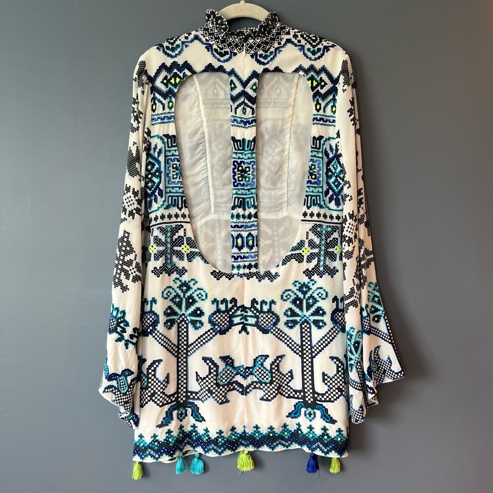 NWOT Rococo Sand Bell Sleeve Embroidered Mini Dress - Picture 5 of 8